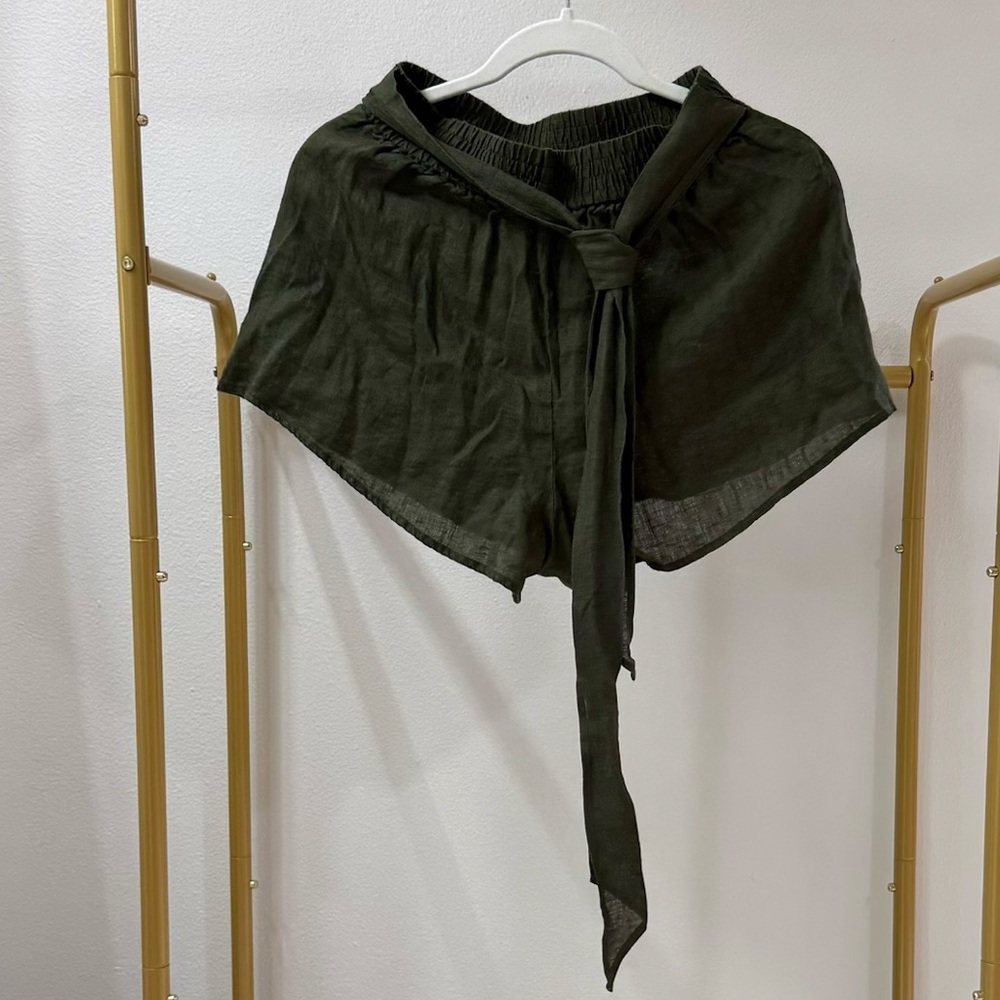 Green linen shorts